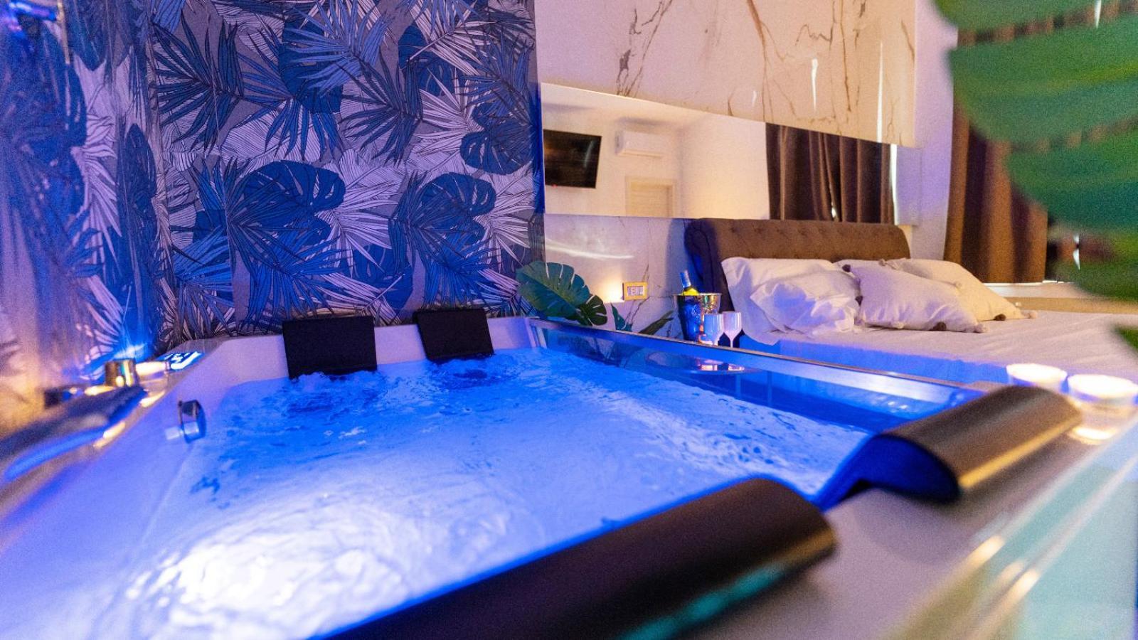 Mazzini Luxury Jacuzzy Suite Catania Exterior photo